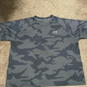 Under Armour Men’s Short-Sleeve Performance Tee - Charcoal/Black Camo